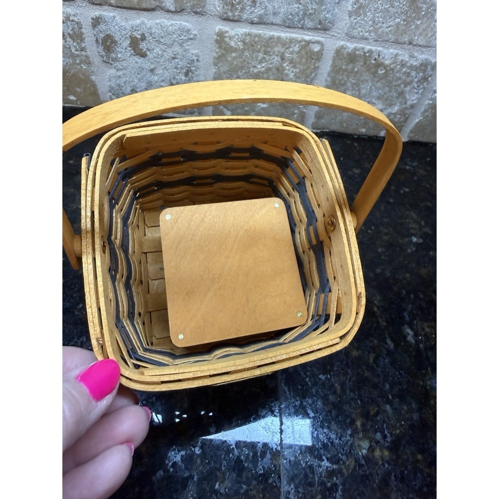 Longaberger Collectors Club Miniature 1999 Two-Pie Basket Riser Bonnie Pie Plate - Picture 6 of 7
